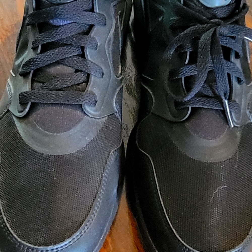 Mens Black Nike